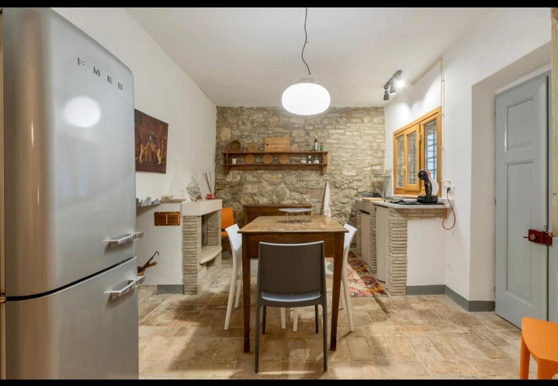 דירות Le Fonti Di סן ג'ימיניאנו מראה חיצוני תמונה